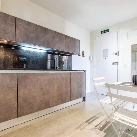 Loft Reformado En Goya Alquiler Temporal Appartement Madrid Buitenkant foto